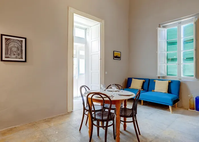 Apartment Tranquil 2 Bedroom In The Heart Of Valletta
