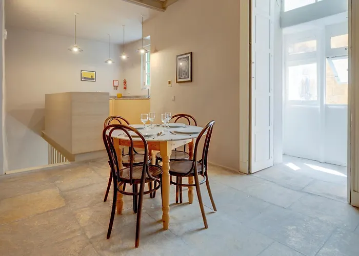 Tranquil 2 Bedroom In The Heart Of Apartment Valletta