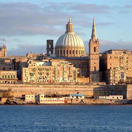 Tranquil 2 Bedroom In The Heart Of Valletta