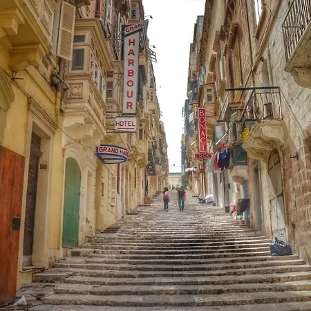 Tranquil 2 Bedroom In The Heart Of * Valletta