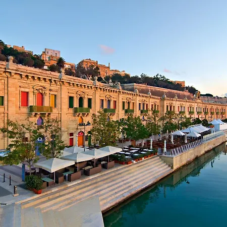 Tranquil 2 Bedroom In The Heart Of Appartement