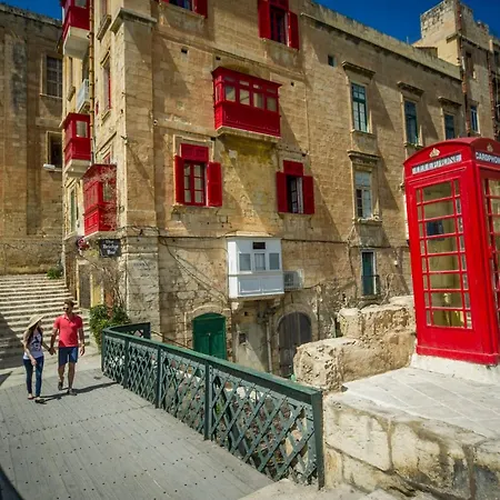 Apartment Tranquil 2 Bedroom In The Heart Of *