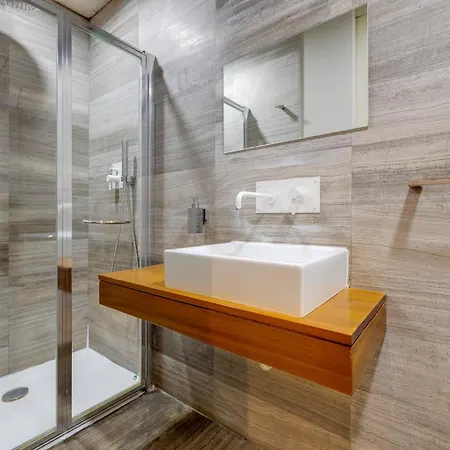 Tranquil 2 Bedroom In The Heart Of *