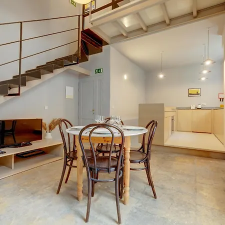 Tranquil 2 Bedroom In The Heart Of *